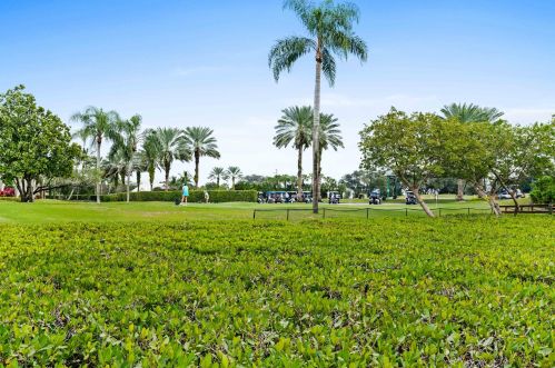 332 Spyglass Way, Jupiter FL 33477-4049 exterior