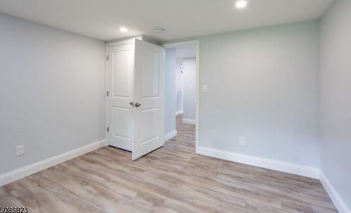 13 Orchard St, Califon NJ  07830-4134 exterior
