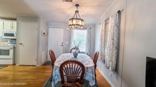 307 Basswood Ct, Cocoa FL  32926-3159 exterior