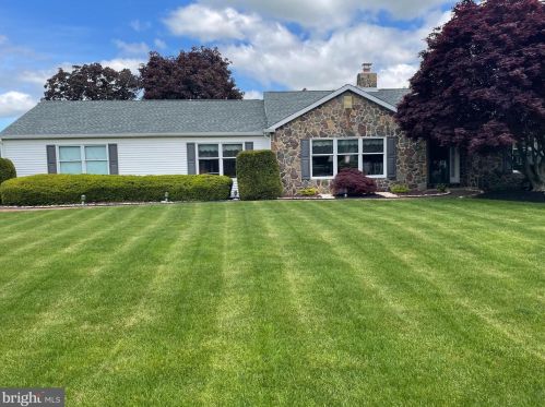 2011 Canterbury Ln, Jamison, PA 18929-1527