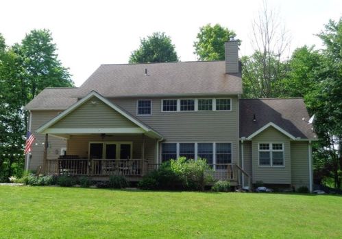 124 Hamburg Rd, Greenville PA  16125-1517 exterior