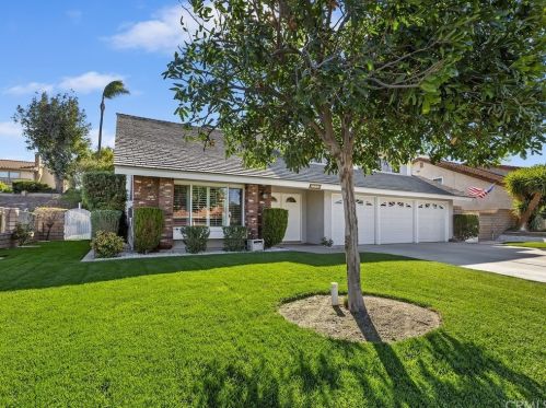 6718 Rycroft Dr, Riverside, CA 92506-5315