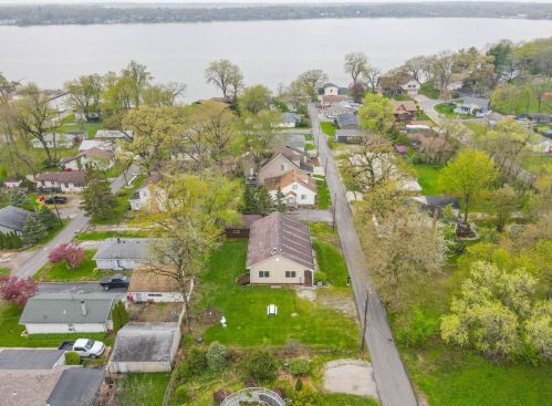 7407 136th Ln, Cedar Lake IN  46303-9192 exterior