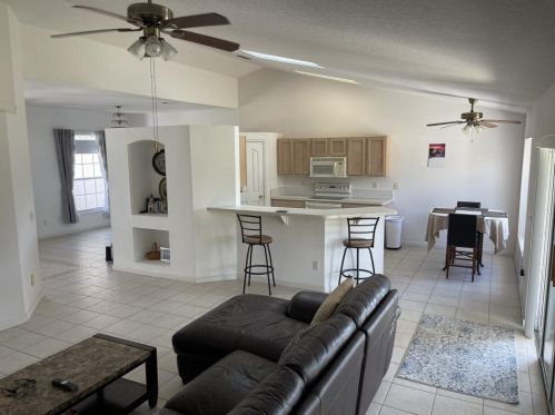 3041 Digby Ct, Fort Pierce, FL 34984-6328