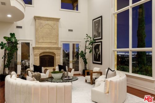 3457 White Rose Way, Van Nuys, CA 91436-4227