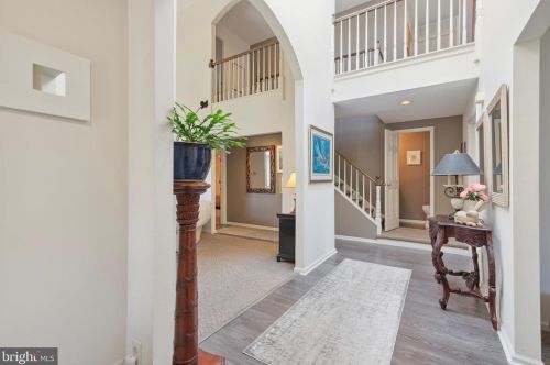 44 Highgate Ln, Blue Bell, PA 19422-2157