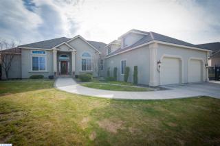 369 Clovernook St, Richland, WA 99352-9502