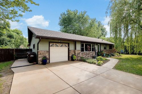 503 18th St, Hastings, MN 55033-3115
