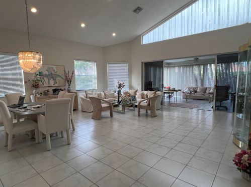 6209 Evian Pl, Boynton Beach, FL 33437-4942