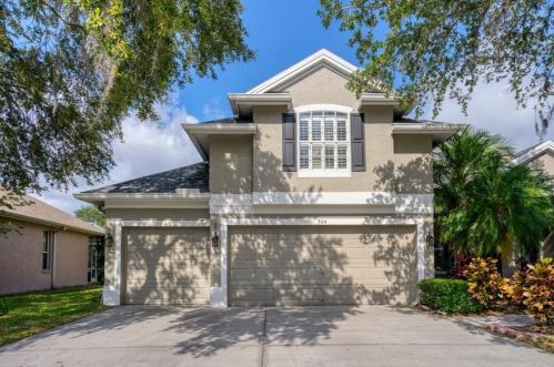 504 Lakewood Dr, Oldsmar, FL 34677-5501