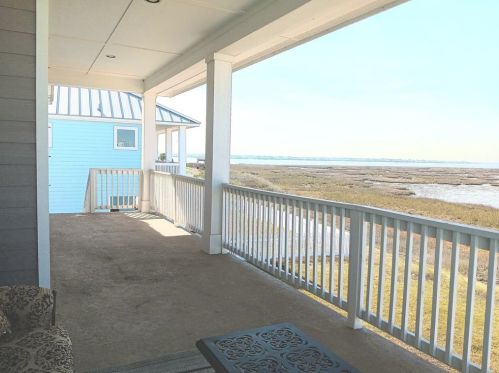 5126 Allen Cay Dr, Texas City TX  77590-1413 exterior