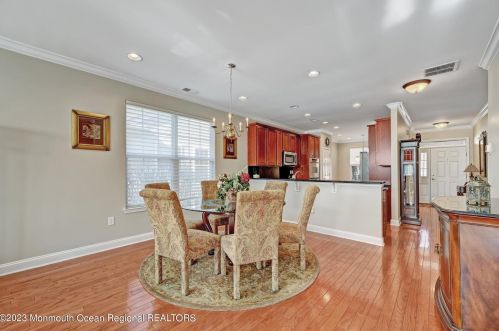 17 Spencer Dr, Jackson Twp NJ  08527-4389 exterior