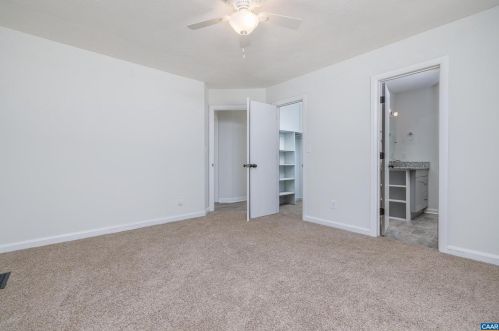 20 Loblolly Rd, Bybee VA  22963-3021 exterior