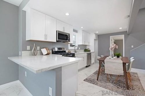 4762 Castle Ave, San Diego CA  92105-2913 exterior