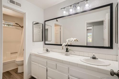 4727 Garfield St, La Mesa CA  91941-5405 exterior