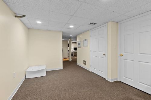 2970 Mendon Rd, Cumberland RI  02864-3463 exterior