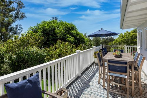 871 Deerpath Rd, Santa Barbara CA  93108-1800 exterior