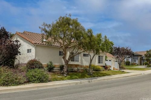 1445 Del Mar Ave, Pismo Beach, CA 93433-3221