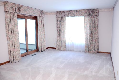 1300 11th St, Cambridge OH  43725-1106 exterior