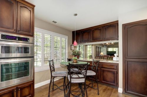 111 Pheasant Ln, Folsom CA exterior