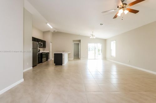 4057 Mcintyre St, Fort Pierce FL  34953-5618 exterior
