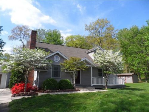 206 Highland Dr, Home, PA 15747-9606