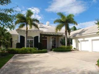 419 Indies Dr, Vero Beach, FL 32963-9513