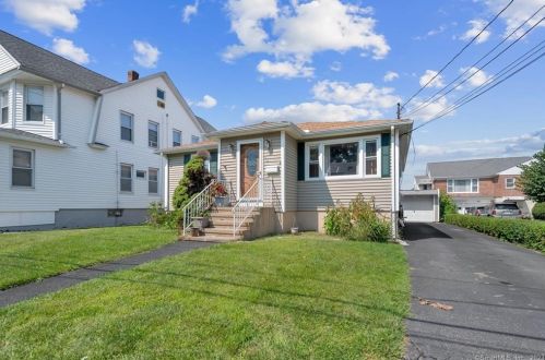 38 Rosemount Ave, Waterbury, CT 06708-3616