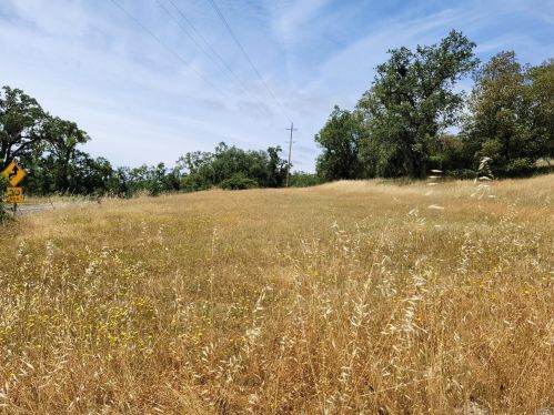 21801 Eastside Rd, Willits CA  95490-5700 exterior