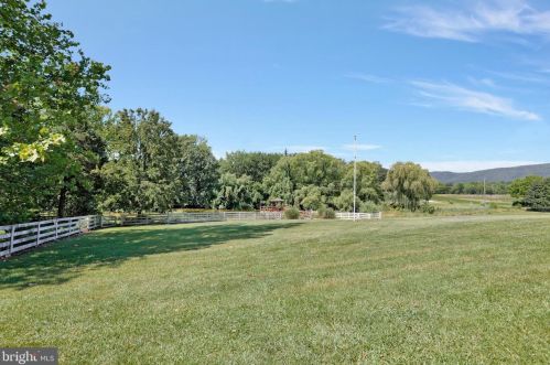 2204 Brook Creek Rd, Toms Brook VA  22660-2544 exterior