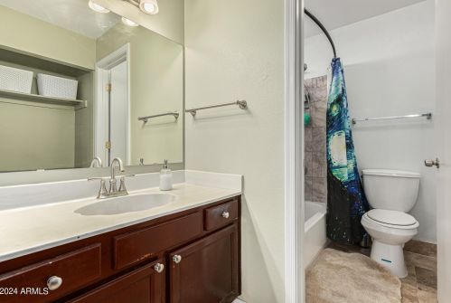 4417 Tonto Rd, Glendale AZ  85308-7329 exterior