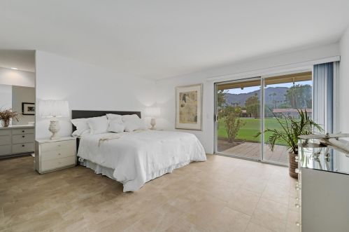 49131 Washington St, La Quinta CA  92253-2214 exterior
