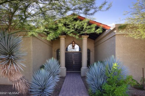 6171 Camino De Michael, Tucson, AZ 85718-2715