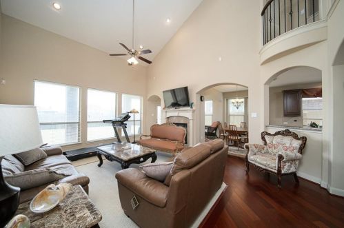 19707 Msn Pne Ln, Richmond TX exterior