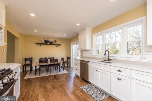 308 Ross Ln, Collegeville PA  19426-1877 exterior