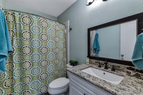 4513 Sandera Ln, Lewisville TX  75028-2038 exterior