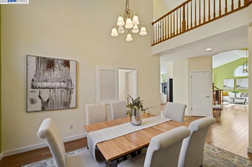 4120 Forest Hill Ct, Hayward, CA 94542-2257