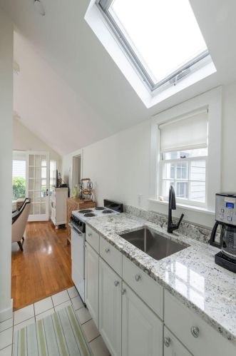 23 Hydrangea Ln, Mashpee MA  02649-4762 exterior