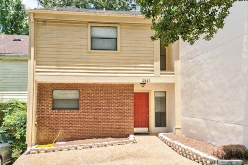 2821 Par Ln, Tallahassee, FL 32301-0028