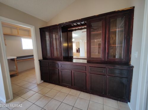 4830 Ferret Dr, Tucson AZ 85742-9543 exterior