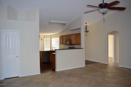 19010 25th Way, Phoenix AZ  85050-2576 exterior
