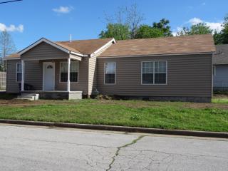 4410 2nd Pl, Tulsa OK  74112-1318 exterior