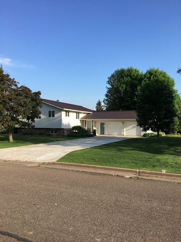 309 Linden St, Abbotsford, WI 54405-9550