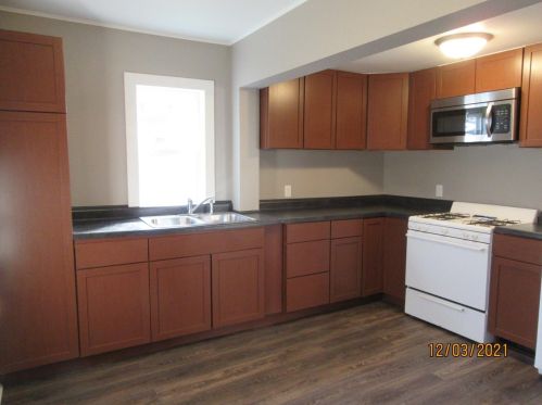 421 Liberty St, Hobart IN 46342-4645 exterior