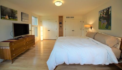 2810 Marshall Ct, Madison WI 53705-2258 exterior