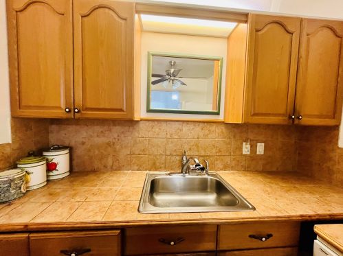 90 Coventry D, West Palm Beach FL  33417-6758 exterior