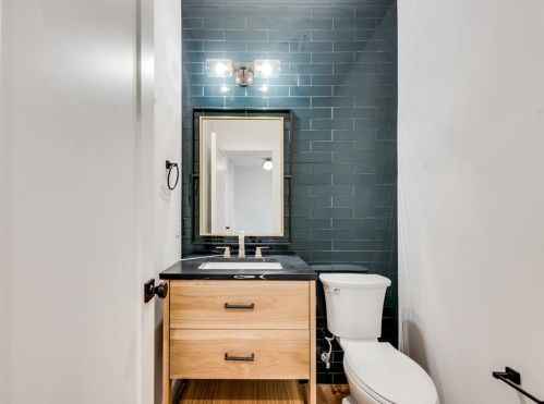 9003 Frst Hl Blvd, Dallas TX 75218-3633 exterior