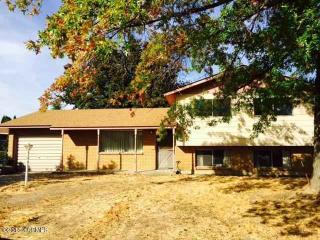 3105 Viola Ave, Yakima, WA 98902-4941