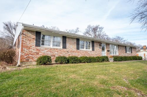12065 Brookston Dr, Cincinnati, OH 45240-1307