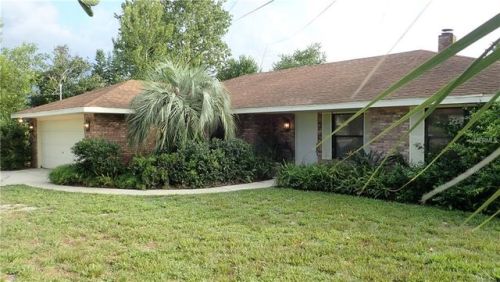 521 Tradewinds Dr, Deltona, FL 32738-7790